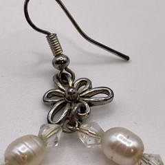 Earrings Vintage Glass Beaded Faux Pearl Hoop Silver Tone Metal Dangle Jewelry