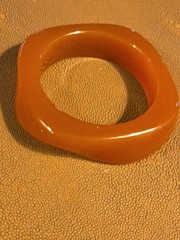 Vintage Acrylic Resi Bangle Irregular Geometric statement Bracelet 6.5 Small