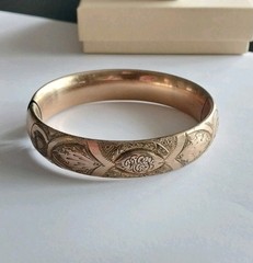 ANTIQUE VICTORIAN EDWARDIAN ART NOUVEAU GOLD FILLED HINGED BANGLE BRACELET 1908