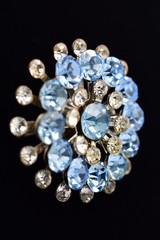 Vintage Sky Blue Rhinestone Starburst Brooch Crystal Silver Floral Pin 50s BinBI