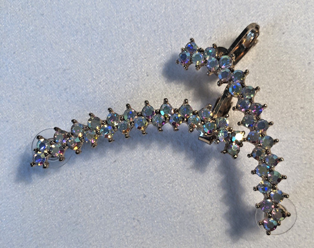 Ear Crawlers Rhinestone Earrings Gold Toned 1-7/8 Inch Studded and Clasp Closure