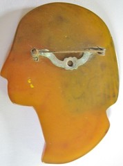 2 LARGE VINTAGE EGYPT PINS/CLIP UNUSUAL & COOL, FACE, BAKELITE, FUR CLIP