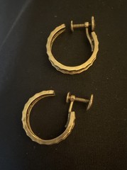 Vtg Signed JMS 1/20th 12K Gold Filled Hoop Earrings Screw Back Filigree STUNNING