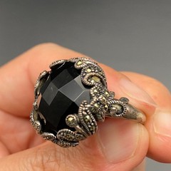 Vintage Art Deco Faceted Black Sterling Silver Marcasite Ring Size 8.25