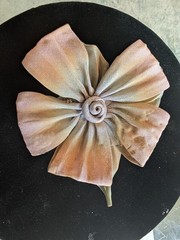 Vintage Sara Cavender Metalworks brooch in very good condition
