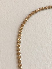 Avon Endless Heart Chain Necklace Gold Tone Vintage