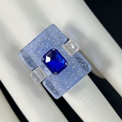 Modernist Clear Lucite Ring Blue Glitter Rhinestone Size 8 Chunky Post Modern
