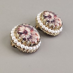 Vintage Sugared Flowers Clip On Earrings West Germany Round Faux Pearls 7/8″