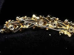 DeLizza And Elster D&E Juliana Pearl & Aurora Borealis Rhinestone Leaf Brooch