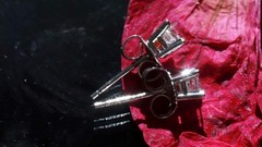 14k white gold stud earrings 0.20ct natural diamond vintage 0.65gr N3617