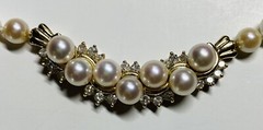 14k Yellow Gold 6.5mm pearl strand and Diamond 1.00ct Necklace 17-1/2″ Long