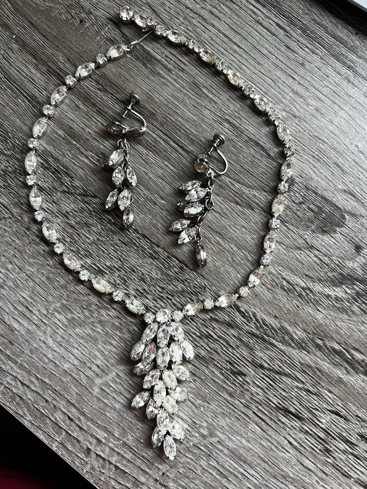 Vintage Weiss 3 Piece necklace and earring set Clear Round & Marquise rhinestone
