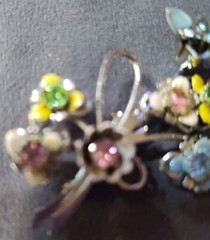 Vintage Beautiful Flower Rhinestone Brooch Pink White Blue Yellow Green Special