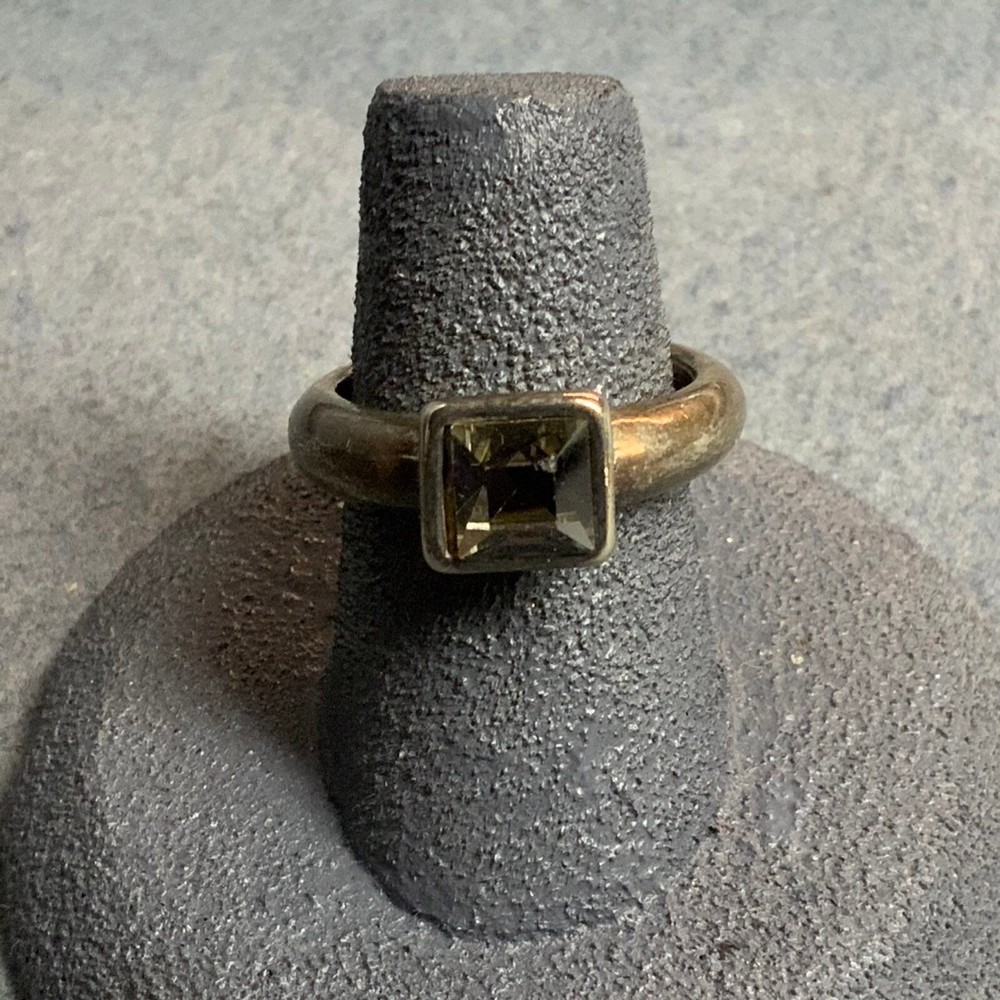Smoky Square Rhinestone Ring Size 6 Grey Dark Silver Vintage Retro Bling Glam