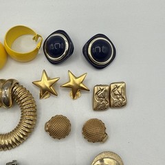 15 Pairs Of Vintage Clip On Earrings Variety Of Styles & Colors 1980’s, 1990’s