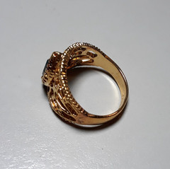 Vintage SETA Gold‑Tone Filigree Ring w/ Blue Marquise Stone Excellent Condition
