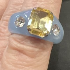 Lucite Plastic Ring Size 7.5
