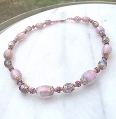 SALE! VINTAGE FIREY OPALESCENT FOIL LILAC PINK PURPLE GLASS BEAD NECKLACE HEAVY