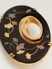 Late 20th century Higo Zogan Ginkgo Inlay Brooch Mitsusuke Japan Damascene Art