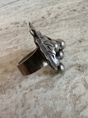 925 Sterling Silver Mexico Vintage Grape Cluster Leaf Ring