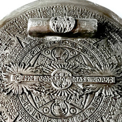 Vtg 1974 Mayan/Aztec Calendar Pendant – Altered Bergamot Brass Belt Buckle -USA