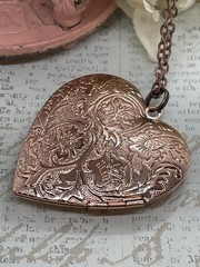 Fancy ROSE Gold Heart Locket Photo Pink Victorian Anniversary Wedding Necklace
