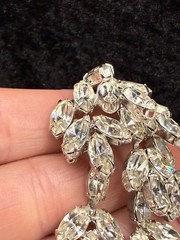 Vintage Weiss Rhinestone Chandelier Brooch Silver Tone Full of Sparkle Waterfall