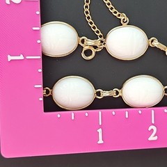 Vintage Scarab Bracelet White Milk Glass Egyptian Revival Oval Gold Tone 6.5″
