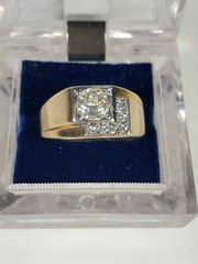 18KT H.G.E Vintage Gold Plated Costume Ring with Case