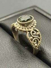 Vintage Sterling Silver Green Quartz Ring Size 8.25 F9