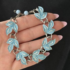 Vintage Blue Enamel Ivy Leaf Flower Bracelet Silver Tone 6.5″