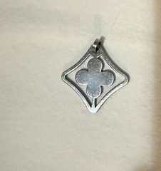Vintage Quatrefoil 4-Leaf Good Luck Necklace Charm Nickel Free Stainless Steel