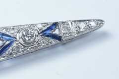 ANTIQUE ART DECO PLATINUM DIAMOND SAPPHIRE NAVETTE SHAPE BROOCH c1920