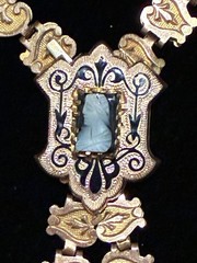 VICTORIAN GOLD Filled Book Chain Hard Stone CAMEO NECKLACE