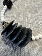 Vintage 18” Bone Wood Disc Horn Glass Beaded Artistic Necklace Cream Black