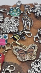19- Animal,insect, Bird Charms – Parrot Elephant Giraffe Turtle Butterfly Dog ..