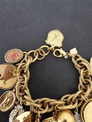John Wind Maximal Art Bracelet Charm 15 Charms Chunky Gold Plated Vintage