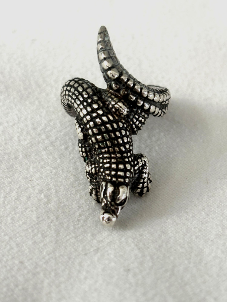 VINTAGE .925 STERLING SILVER FIGURAL ALLIGATOR RING…14g…SIGNED