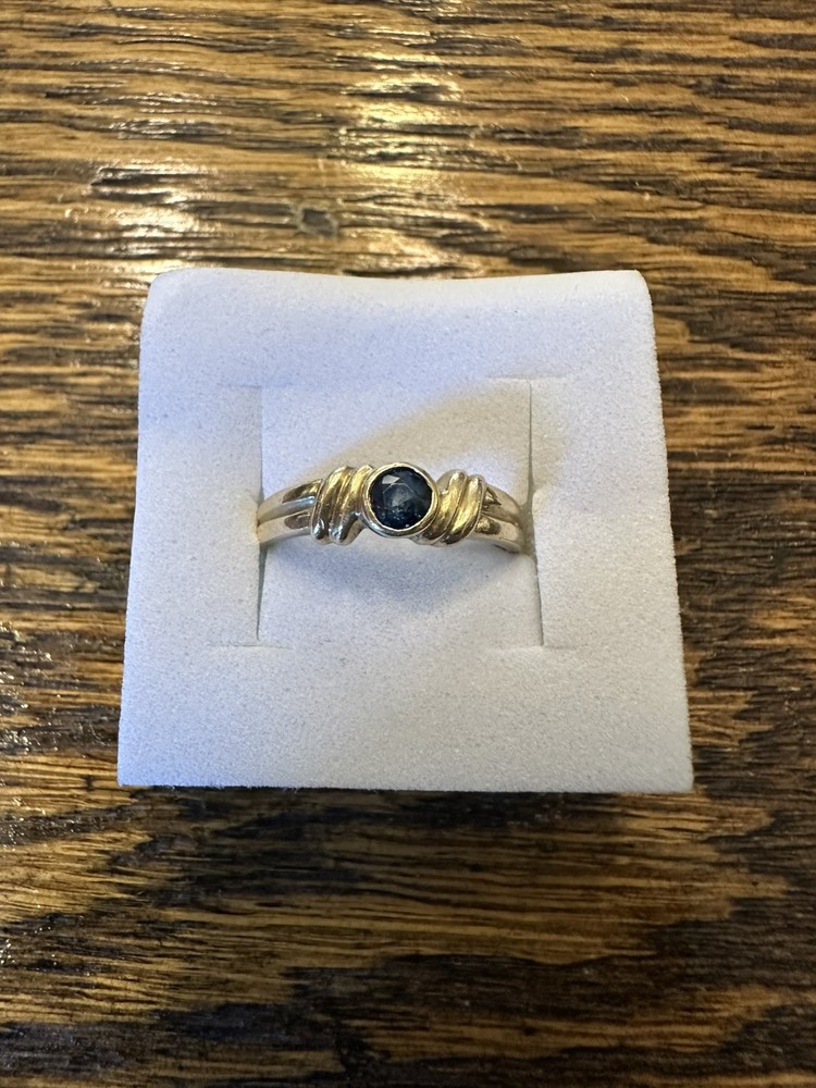14k Vintage Natural Sapphire Ring, 2.16g, Size 6.5. Dainty
