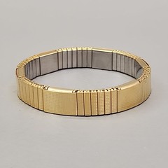 Vintage Expandable Bracelet Gold Tone Textured Ribbed 1cm Stretch 6.75″