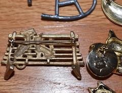Lot of 8 VTG Cat Pins Brooch Brushed Gold Tone Silver Tone AJC TWC LR Tabby