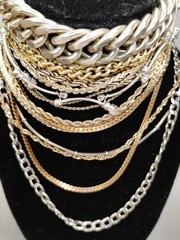 119 Pcs – Gold/Silver/Black Toned Chain Necklaces/Bracelets/Anklets 1.88lbs #685
