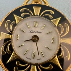 Vintage Lucerne Watch Pendant Necklace Gold Tone Floral Etched Ornate 24″ READ