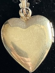 Vtg D’Aguanno Bros 10k Gold Filled Sterling Heart Shaped Locket/Pendant W/Chain