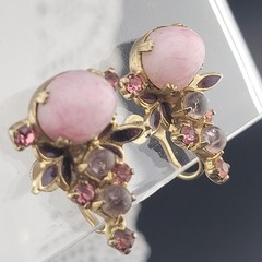 Victorian Pink Molded Glass Gripoix Cabochon Purple Enamel Screw Earrings 1 1/8″