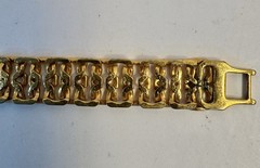 Napier Bracelet Herringbone Chain Gold Tone Fold Over Snap Clasp 7″
