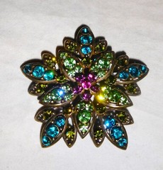 Exquisite Vintage Blue, Green & Fuschia Crystal Gold-Tone Sunburst Brooch/Pin
