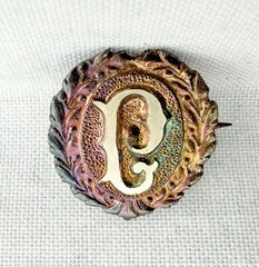 Antique Victorian Edwardian Brooch Pin C-Clasp Gold Tone Monogram L or P Tiny