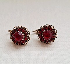 Vintage 1966 Sarah Coventry Signed Deep Burgundy Red Rhinestone Earrings