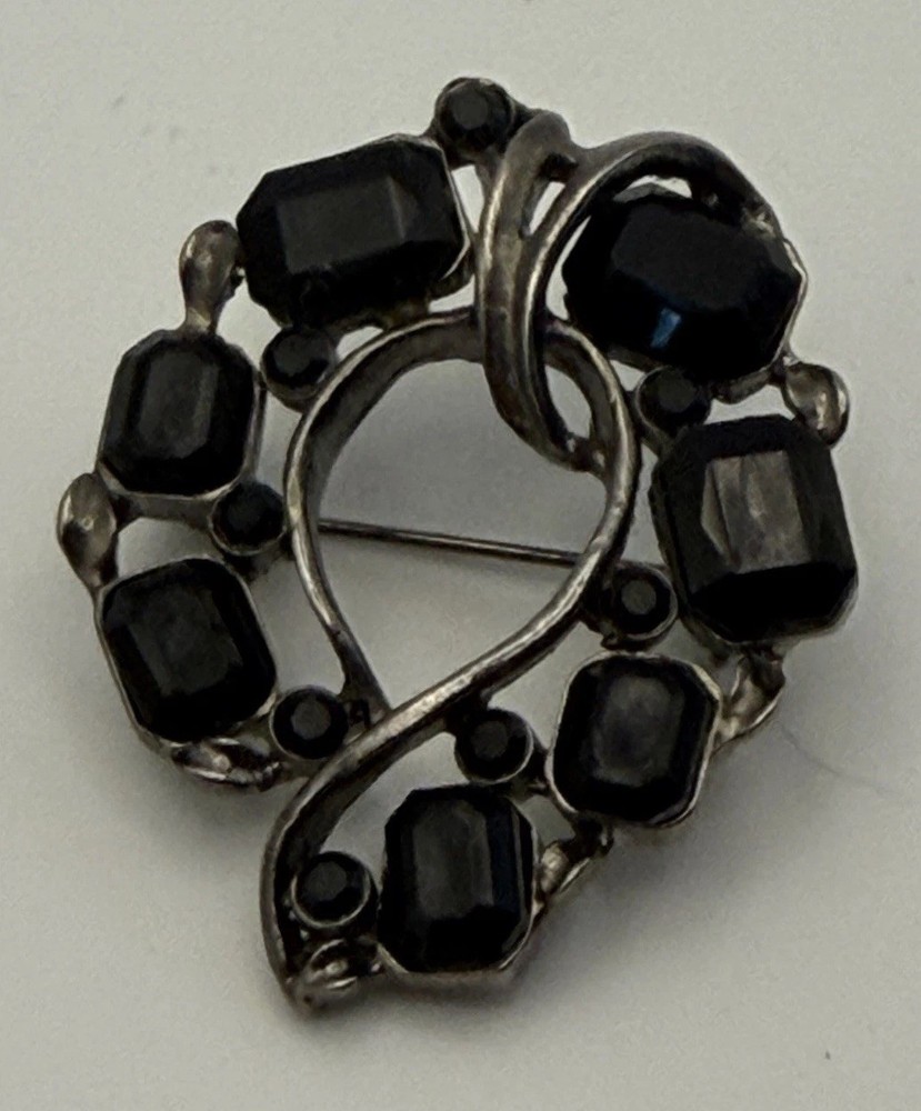 Vintage Jet Black Rhinestone Wreath Brooch Gothic Statement Pin